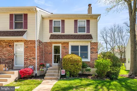 252 Old Quarry Ct, Media, PA 19063