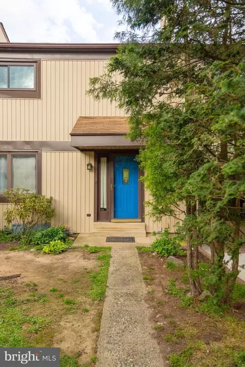 30 Abel Pl, Media, PA 19063
