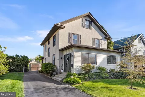 45 Yale Rd, Havertown, PA 19083