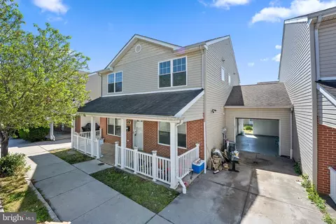 2003 W Union St, Chester, PA 19013