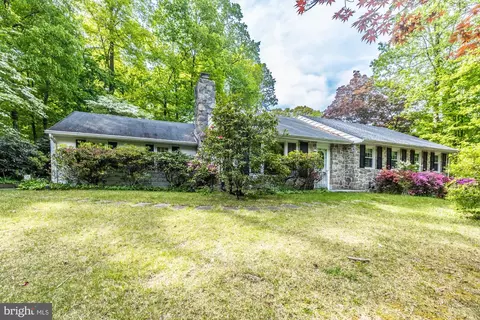 12 S Bryn Mawr Pl, Media, PA 19063