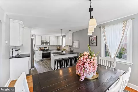 Dining - 66 Worrell Dr, Springfield, PA 19064 photo 2 of 3