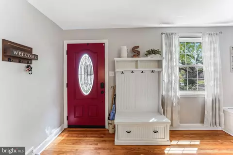 Entry Way - 66 Worrell Dr, Springfield, PA 19064 photo 1 of 2