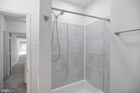Bath - 6 Maple St, Marcus Hook, PA 19061 photo 1 of 2