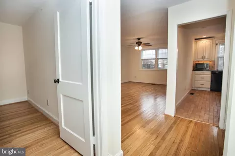 Entry Way - 500 E Lancaster Ave #134B, Wayne, PA 19087 photo 3 of 3