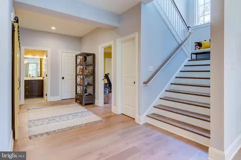 Entry Way - 319 Iven Ave, Wayne, PA 19087 photo 5 of 5