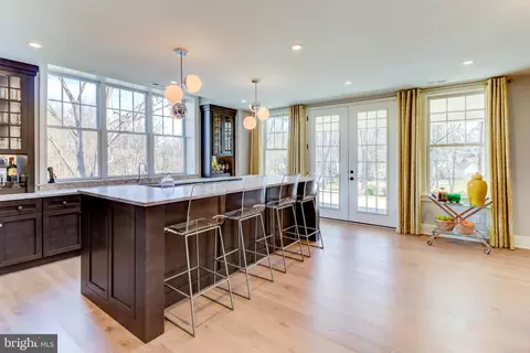 Kitchen - 319 Iven Ave, Wayne, PA 19087 photo 8 of 8