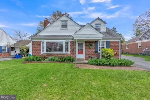 149 Stockton Rd, Bryn Mawr, PA 19010