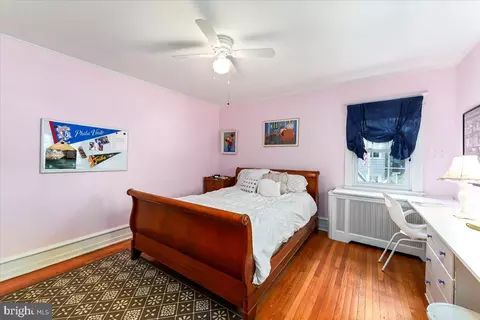 Bedroom - 409 Iven Ave, Wayne, PA 19087 photo 6 of 8