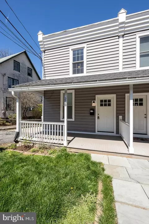 258 N Aberdeen Ave, Wayne, PA 19087