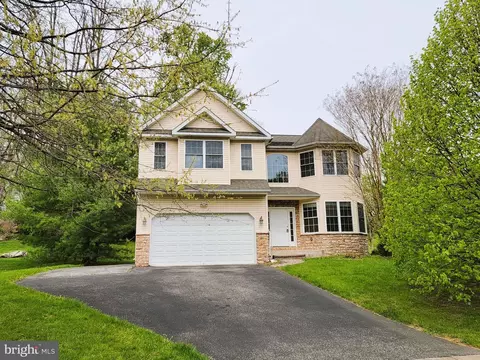 Exterior - 115 Louise Dr, Boothwyn, PA 19061 photo 4 of 13