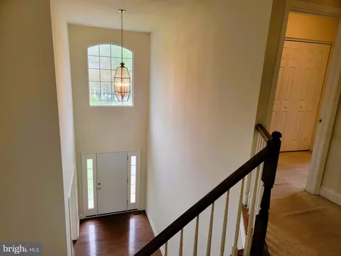 Entry Way - 115 Louise Dr, Boothwyn, PA 19061 photo 9 of 17