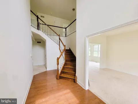 Entry Way - 115 Louise Dr, Boothwyn, PA 19061 photo 4 of 17