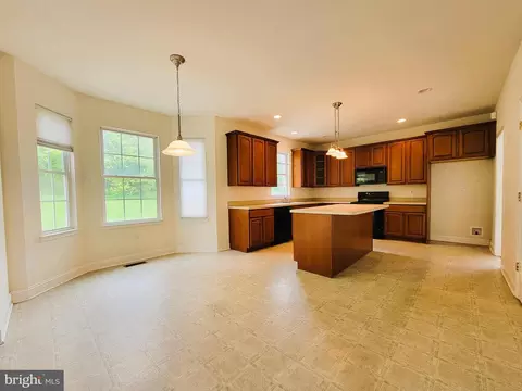 Kitchen - 115 Louise Dr, Boothwyn, PA 19061 photo 7 of 7