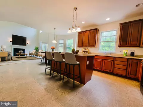 Kitchen - 115 Louise Dr, Boothwyn, PA 19061 photo 3 of 7