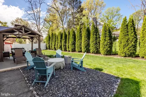 Exterior - 512 Flora Cir, Springfield, PA 19064 photo 8 of 10