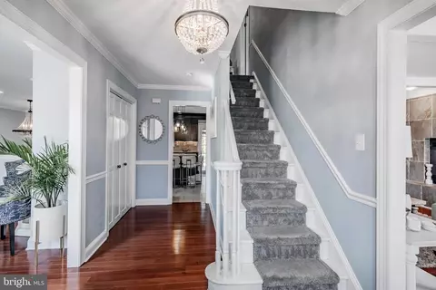 Entry Way - 512 Flora Cir, Springfield, PA 19064 photo 2 of 3