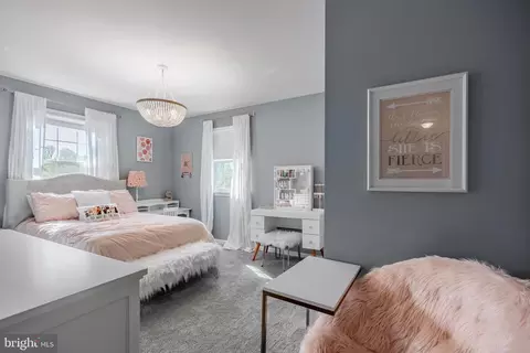 Bedroom - 512 Flora Cir, Springfield, PA 19064 photo 5 of 11