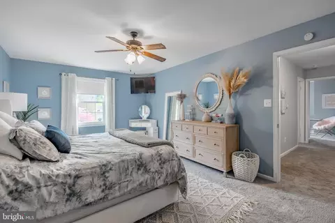 Bedroom - 512 Flora Cir, Springfield, PA 19064 photo 3 of 11