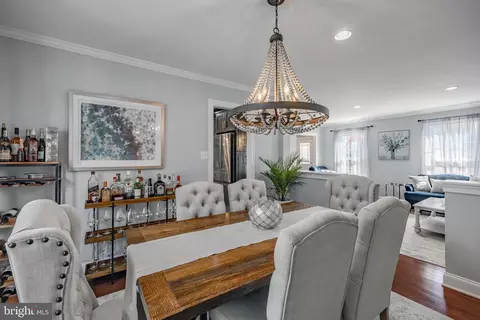 Dining - 512 Flora Cir, Springfield, PA 19064 photo 2 of 4