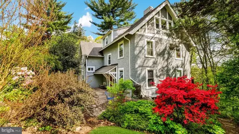 3 The Knoll Rd, Lansdowne, PA 19050