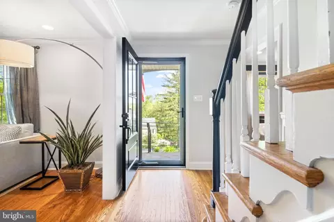 Entry Way - 441 Iven Ave, Wayne, PA 19087 photo 1 of 6