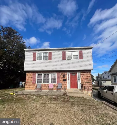 305 Sylvan Ave, Norwood, PA 19074