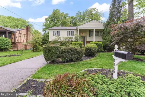 1169 Muhlenberg Ave, Swarthmore, PA 19081
