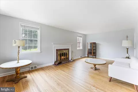 334 Bennett Rd, Springfield, PA 19064 photo 3