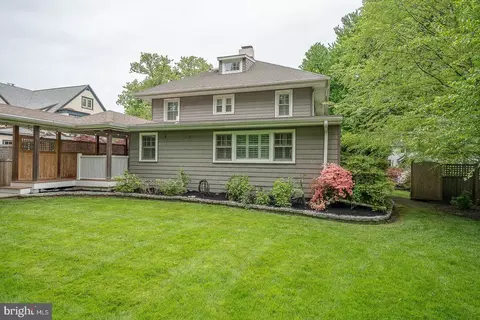 Exterior - 202 Midland Ave, Wayne, PA 19087 photo 6 of 11