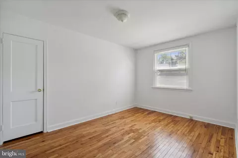 Bedroom - 500 E Lancaster Ave #104, Wayne, PA 19087 photo 1 of 3