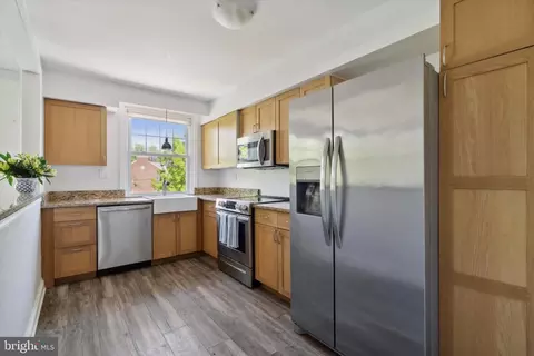 Kitchen - 500 E Lancaster Ave #104, Wayne, PA 19087 photo 2 of 2