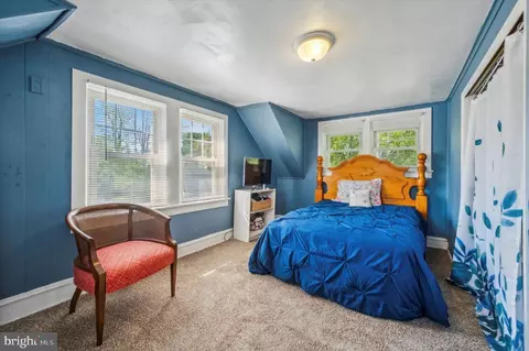 Bedroom - 7 Cloverdale Ave, Upper Darby, PA 19082 photo 3 of 3