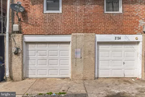 Exterior - 226 Avon Rd, Upper Darby, PA 19082 photo 4 of 4