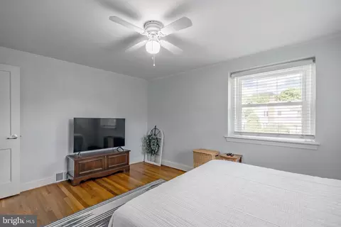 Bedroom - 36 N Brookside Rd, Springfield, PA 19064 photo 3 of 5