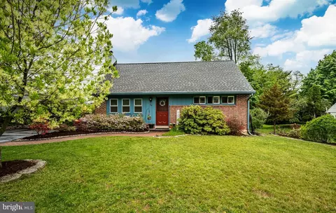 84 War Admiral Ln, Media, PA 19063