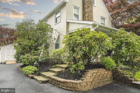 Exterior - 100 S Forest Rd, Springfield, PA 19064 photo 4 of 11