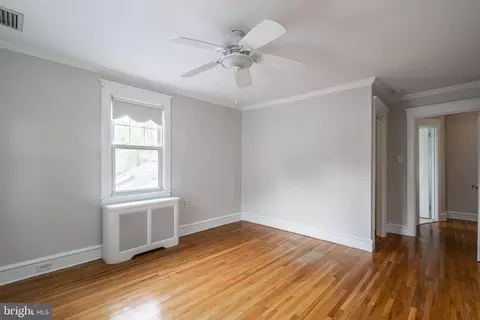 Bedroom - 100 S Forest Rd, Springfield, PA 19064 photo 2 of 8