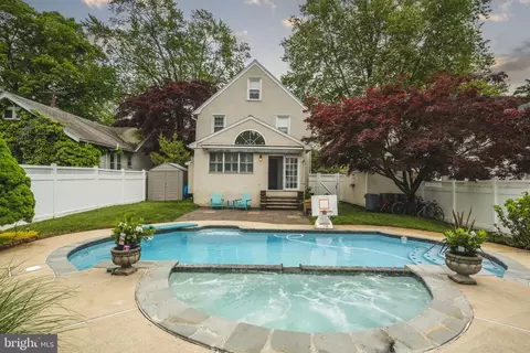 Exterior - 100 S Forest Rd, Springfield, PA 19064 photo 11 of 11