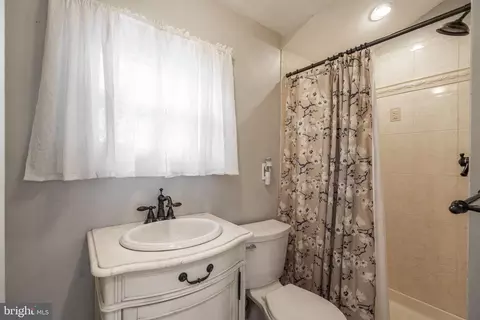 Bath - 100 S Forest Rd, Springfield, PA 19064 photo 1 of 2