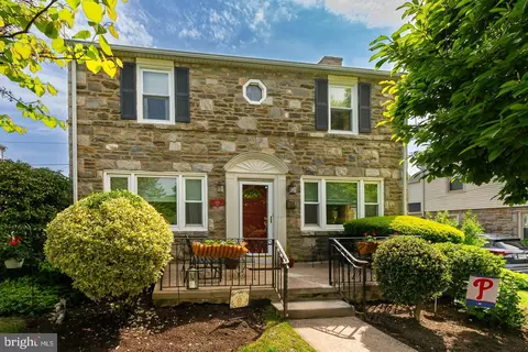 901 Penn Ave, Drexel Hill, PA 19026