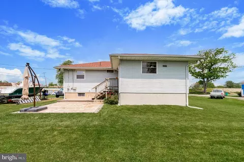 1125 Clements Ave, Marcus Hook, PA 19061 photo 15