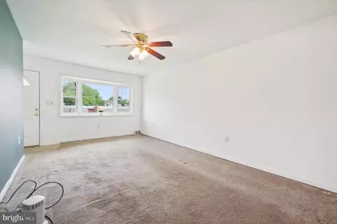 1125 Clements Ave, Marcus Hook, PA 19061 photo 4
