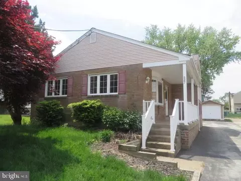 827 Rose Ave, Morton, PA 19070