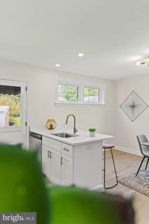 Kitchen - 262 E Avon Rd, Brookhaven, PA 19015 photo 5 of 5
