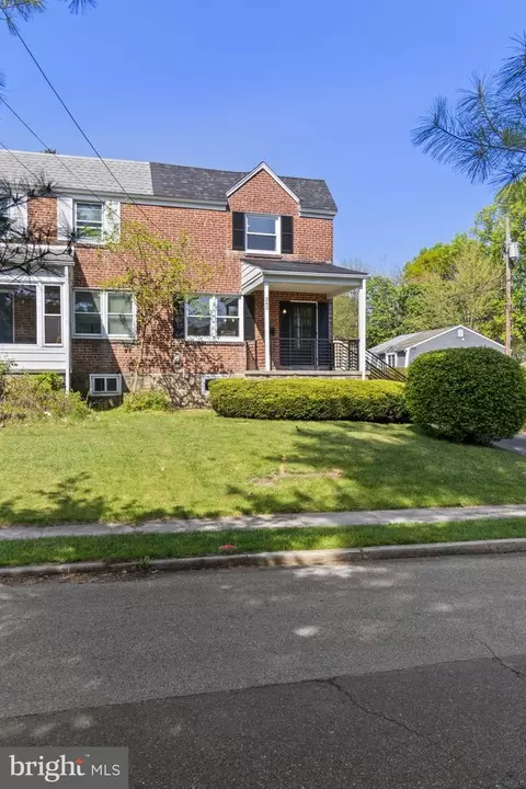 Exterior - 262 E Avon Rd, Brookhaven, PA 19015 photo 7 of 7