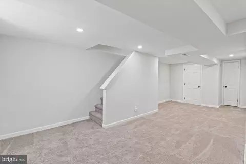 Entry Way - 262 E Avon Rd, Brookhaven, PA 19015 photo 5 of 6