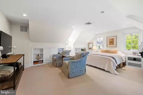 Bedroom - 4 Welwyn Rd, Wayne, PA 19087 photo 9 of 11