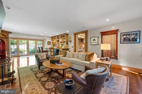 Living - 4 Welwyn Rd, Wayne, PA 19087 photo 8 of 8