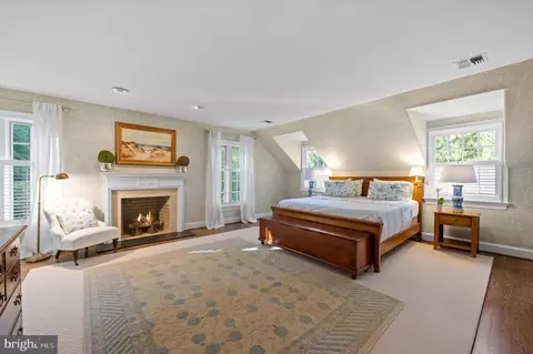 Bedroom - 4 Welwyn Rd, Wayne, PA 19087 photo 1 of 11